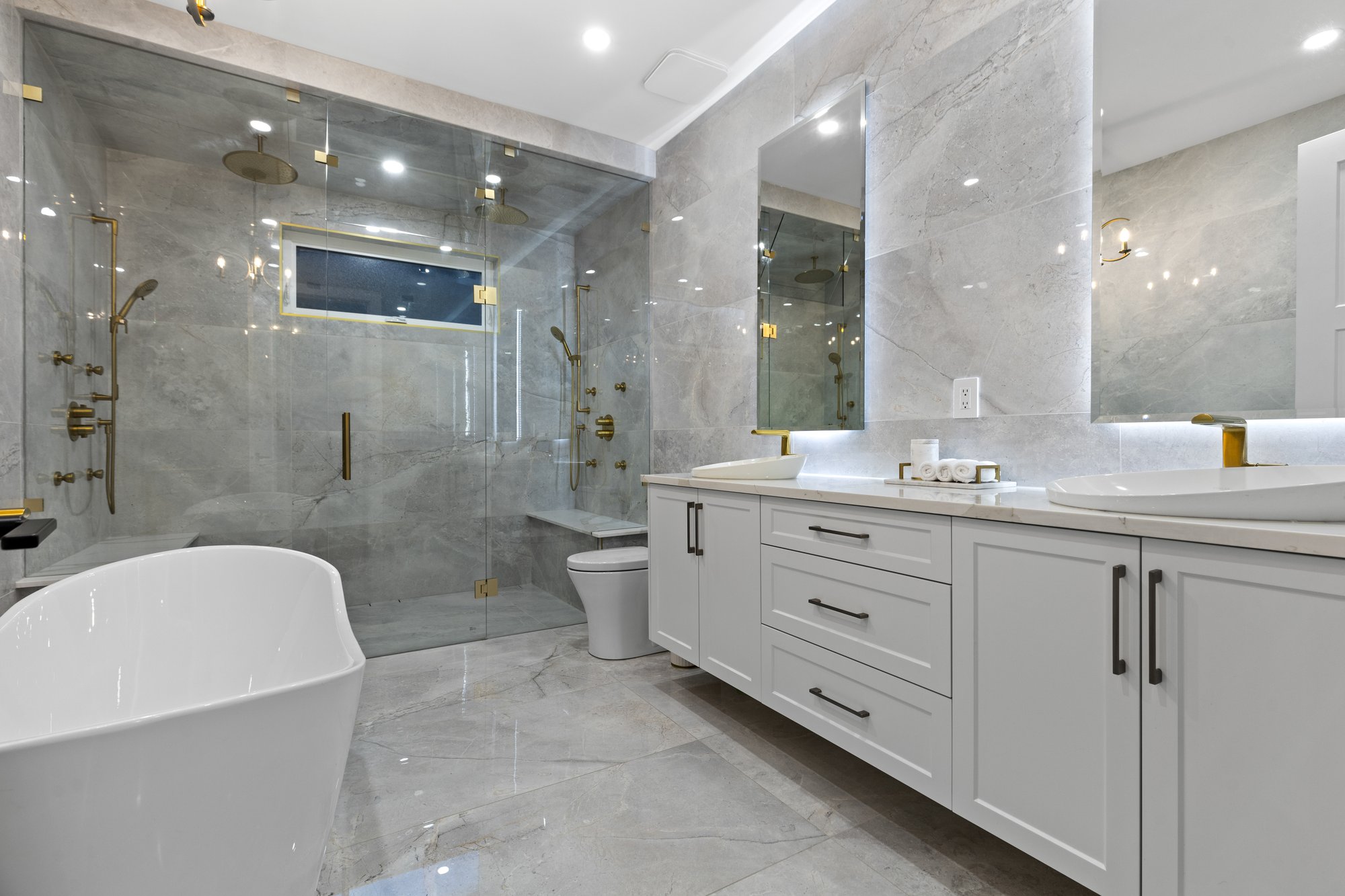 Belmont - Bathroom